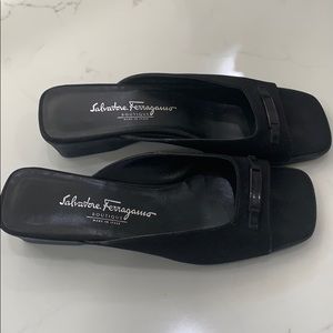 Salvatore ferragamo slides